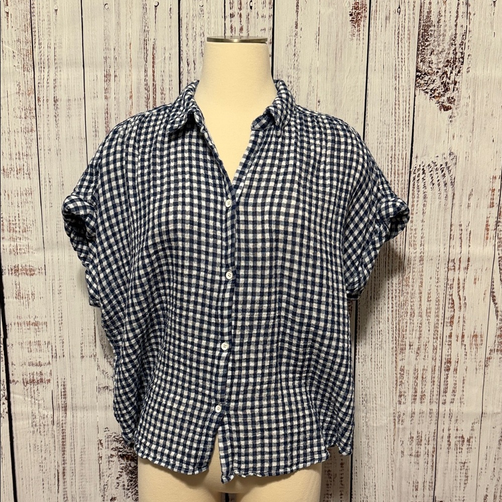 beachlunchlounge Navy and White Checkered Short Sleeve Top